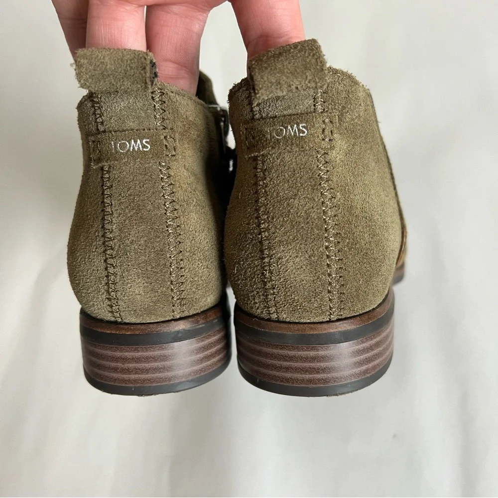 Toms Reese Suede Ankle Bootie Size 6 - Picture 7 of 12